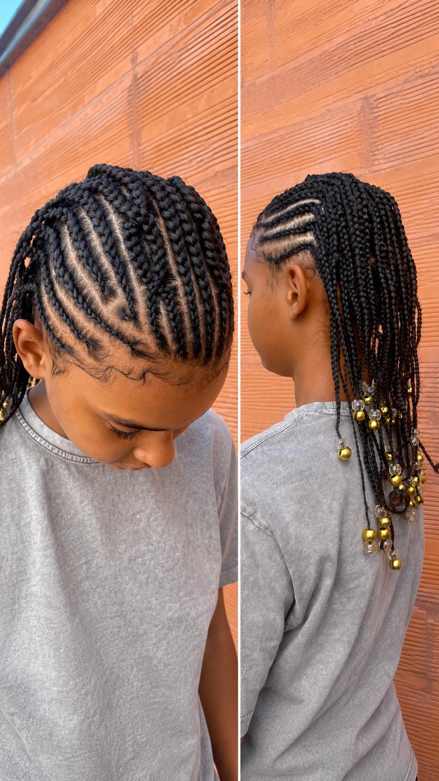 Tresses plaquées prolongées par de longues nattes avec perles dorées